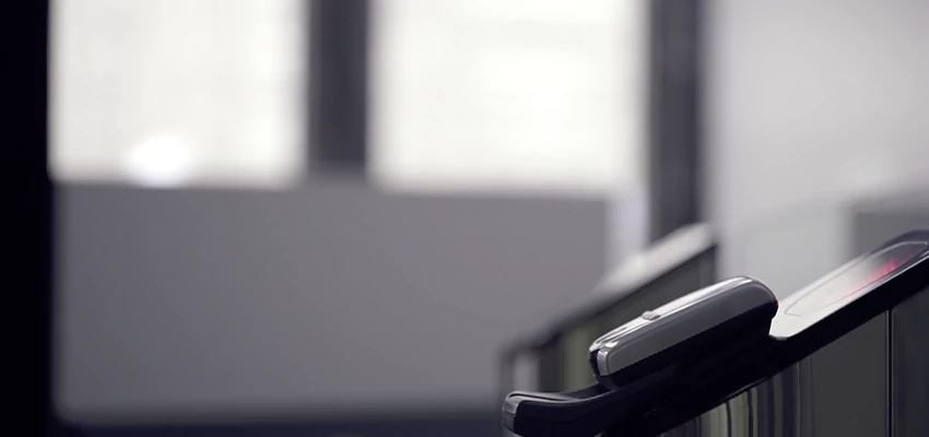 Commercial Automatic Door Locks Repair in Charter Oak, CA