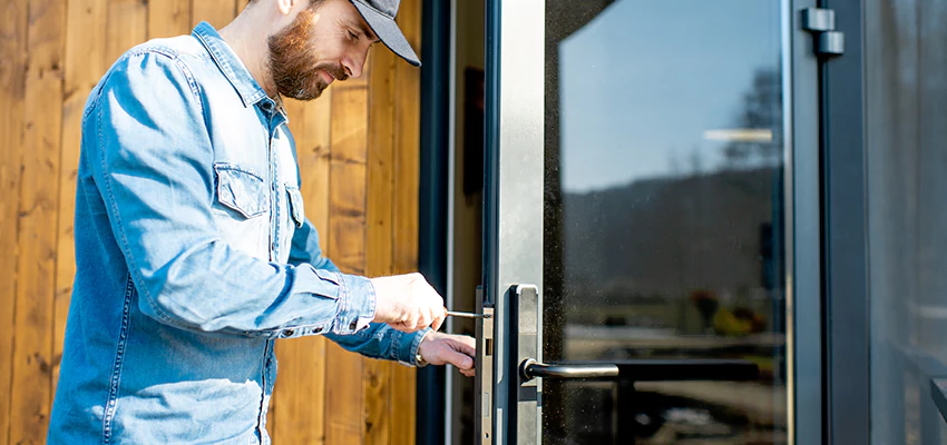 Frameless Glass Storefront Door Locks Replacement in Charter Oak, CA