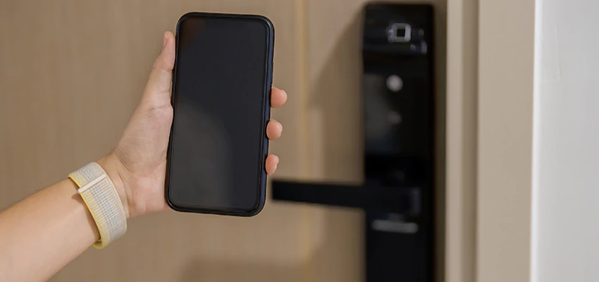 Keypad Wifi Locks Repair And Installation in Charter Oak, CA