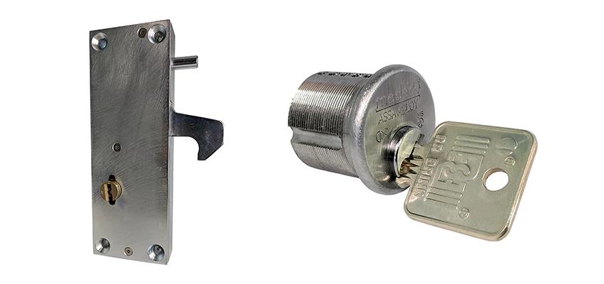 RR Fence Gates Brink Locks Repair in Charter Oak, California