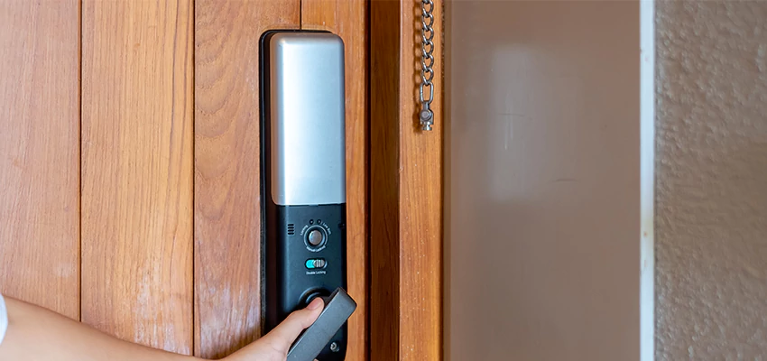Home Security Electronic Locks Upgrades in Charter Oak, CA