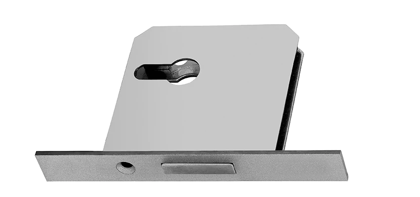 Fix A Deadbolt Door Lock in Charter Oak, California